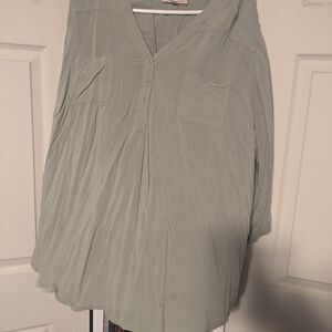 Philosophy Gray Pleated 3/4 Sleeve Blouse